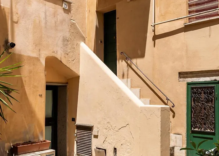 Parione 38